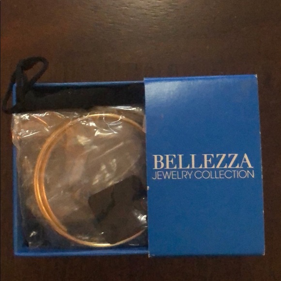 BELLEZZA HIGH-POLISHED 35mm HOOP EARRINGS NWT - Picture 2 of 2
